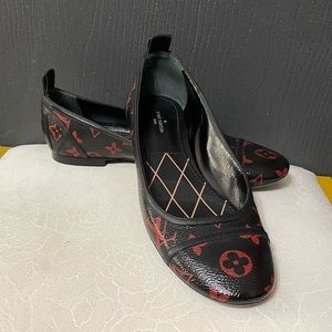 Louis Vuitton black and red Monogram ballet flats